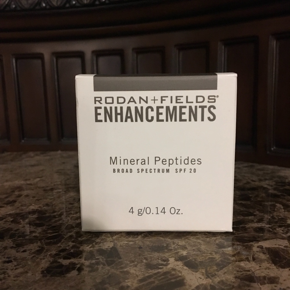 Rodan + Fields Mineral Peptides Daily powder
